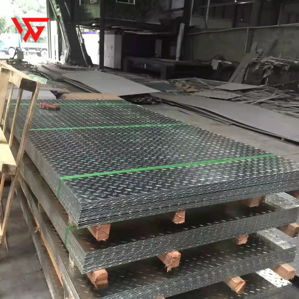 Stainless Steel Pattern Plate 301 304 316 Anti Skid Diamond Tread Chequered Embossed Checkered Stainless Steel Sheet Stainless Steel Pattern Plate 301 304 316 Anti Skid Diamond Tread Chequered Embossed Checkered Stainless Steel Sheet