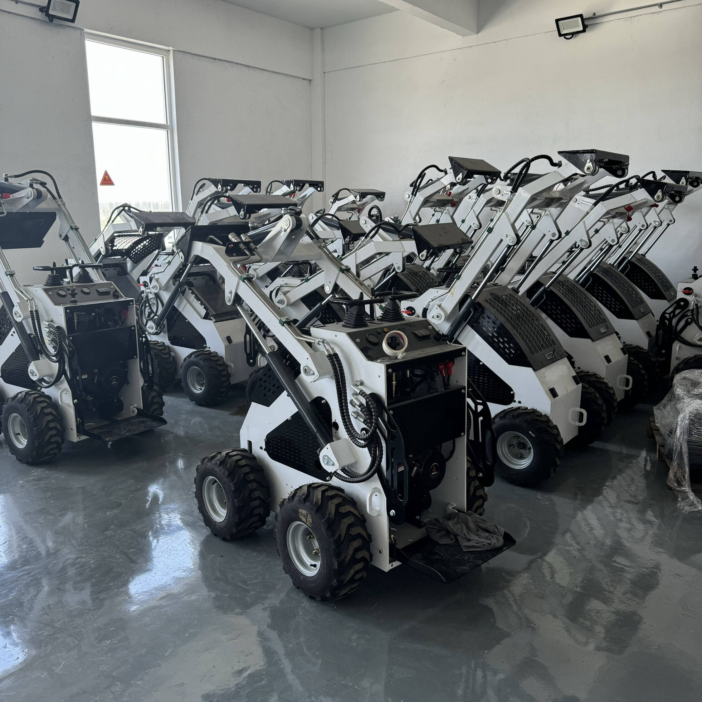 Crawler Diesel Compact Mini Skid Steer Loader Production Customization