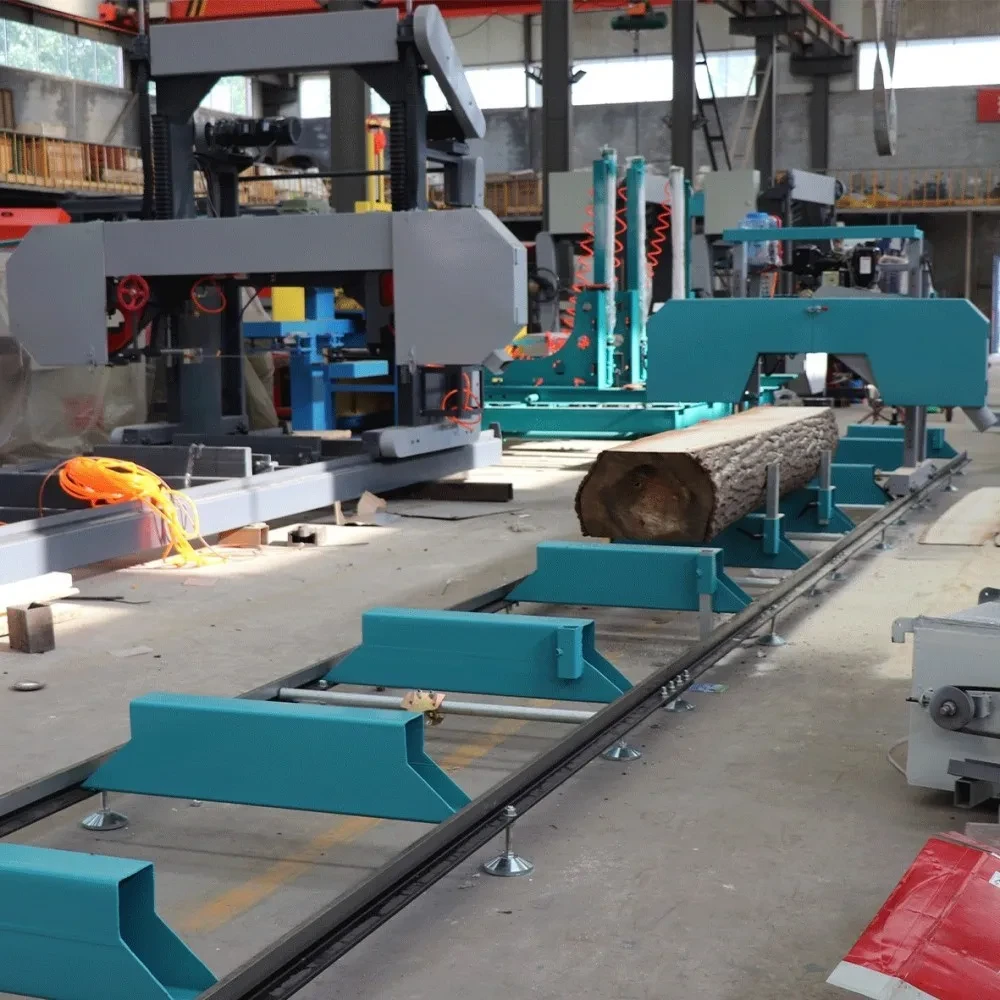 Wood Sawing Machine