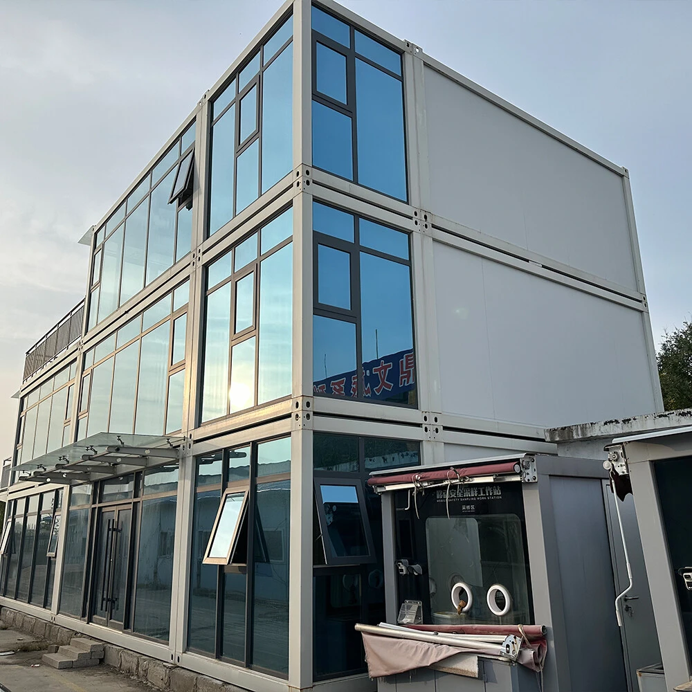 High Quality Customized Prefabricated Modular Tiny Homes Vacation House with 2 3 Bedroom 20ft Detachable Container House