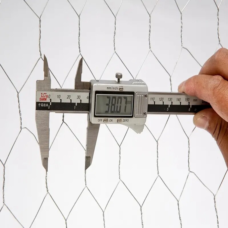 Galvanized Hexagonal Wire Mesh Roll