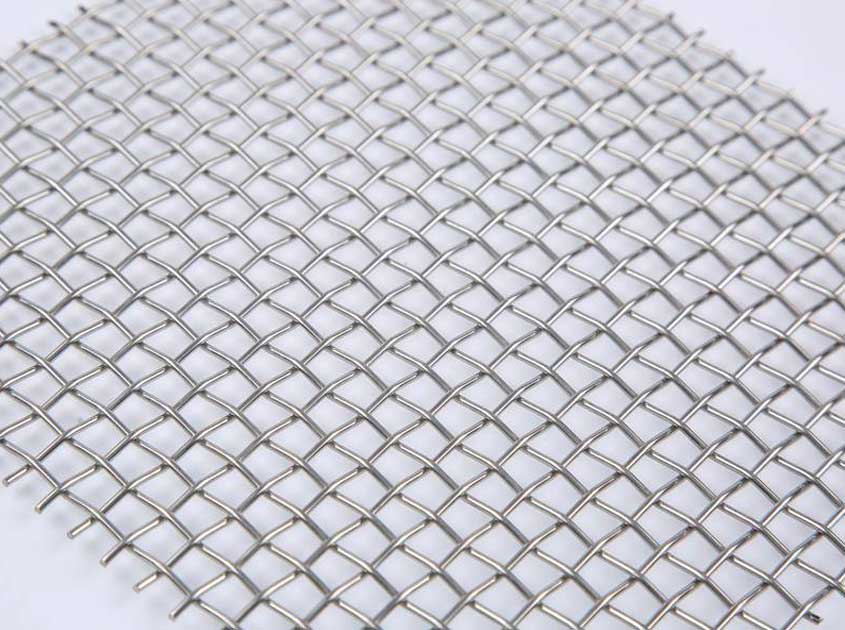Stainless steel crimped wire mesh