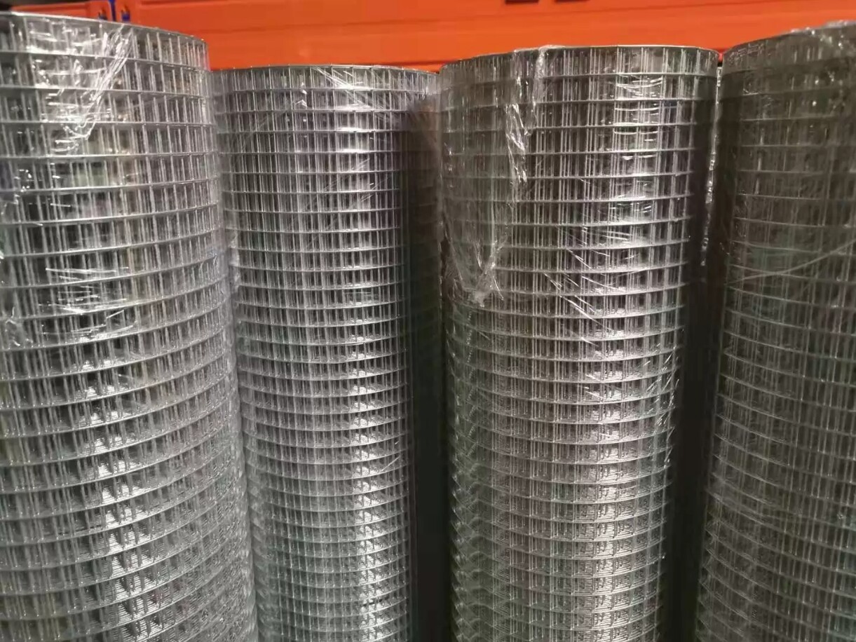 Stainless Steel 304 Welded Mesh