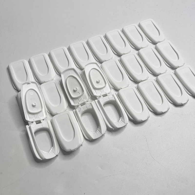 RECAP3 Flat Plastic Cap for Coconut Juice Beverage Packaging