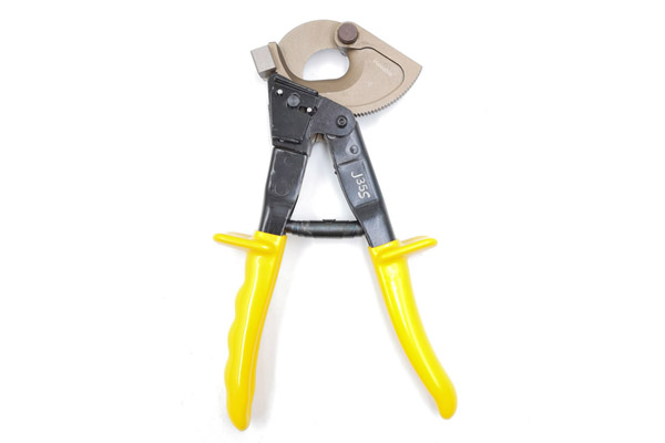 All-round Ratchet Cutter J-35W