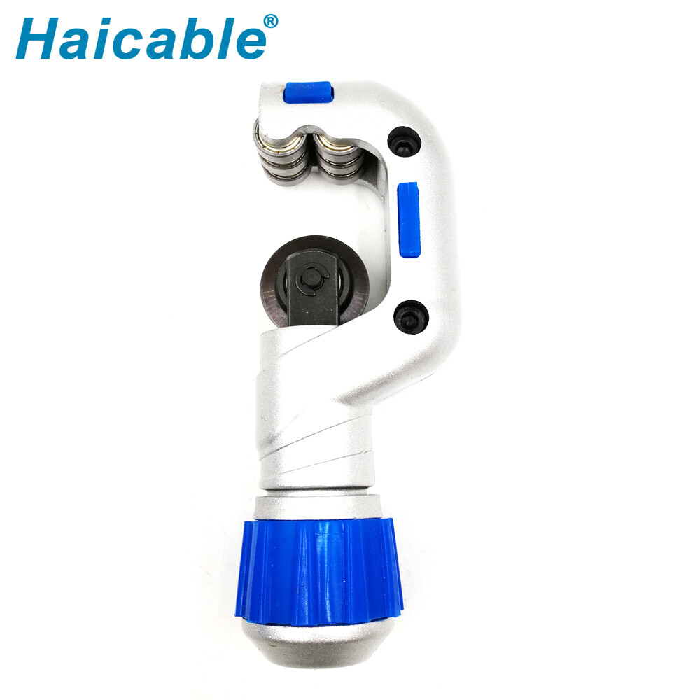 CT-532 Roller type tube cutter