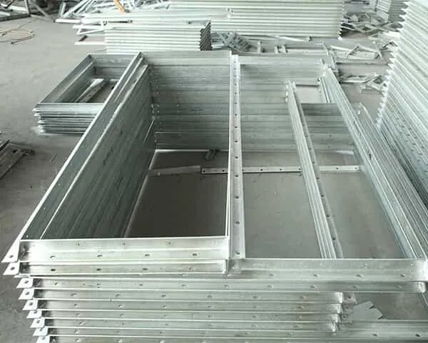 Square angle iron flange