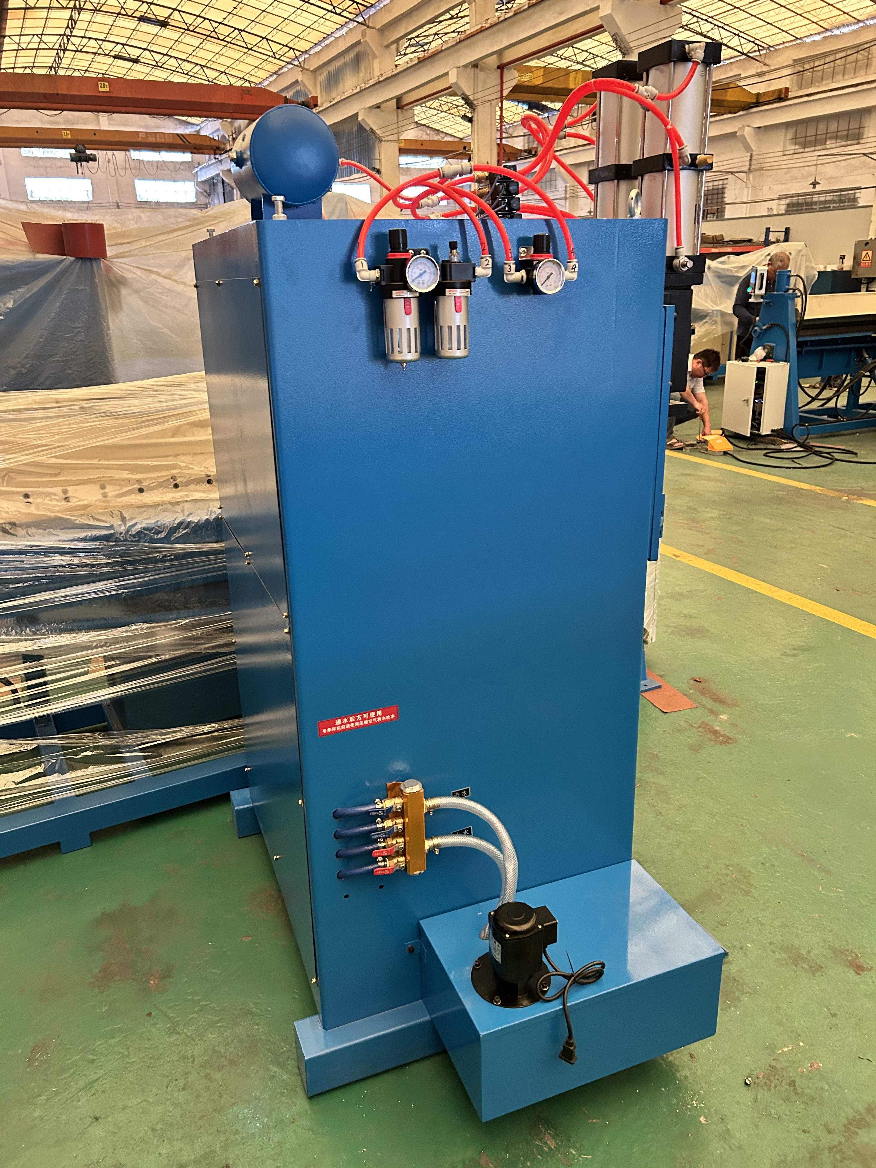 Round flange automatic welding