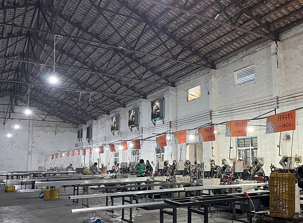 Automatic cutting machine.png