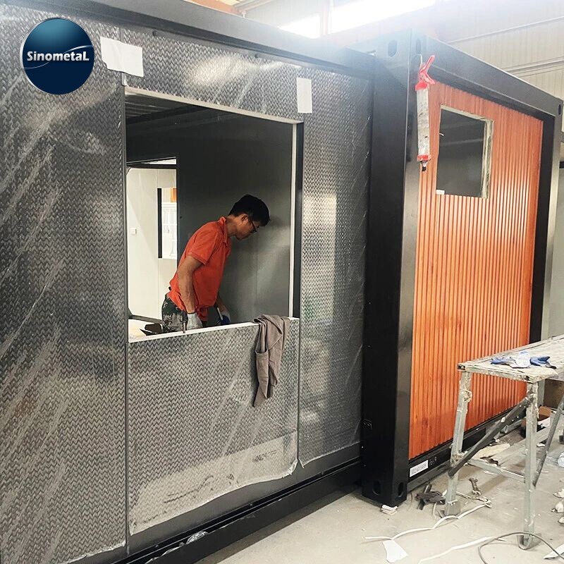 Double Wing Extension Room