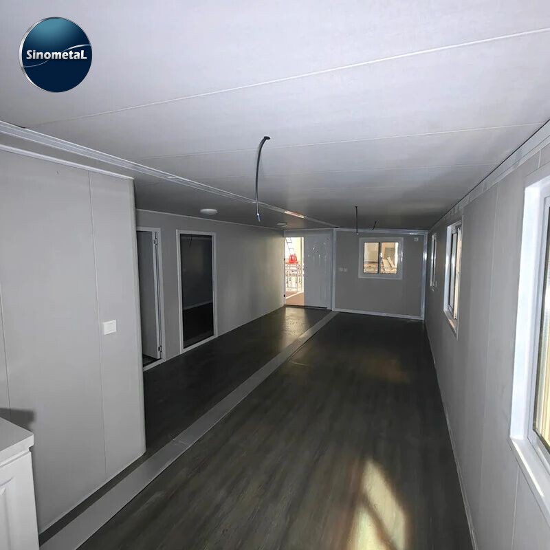 Double Wing Extension Room