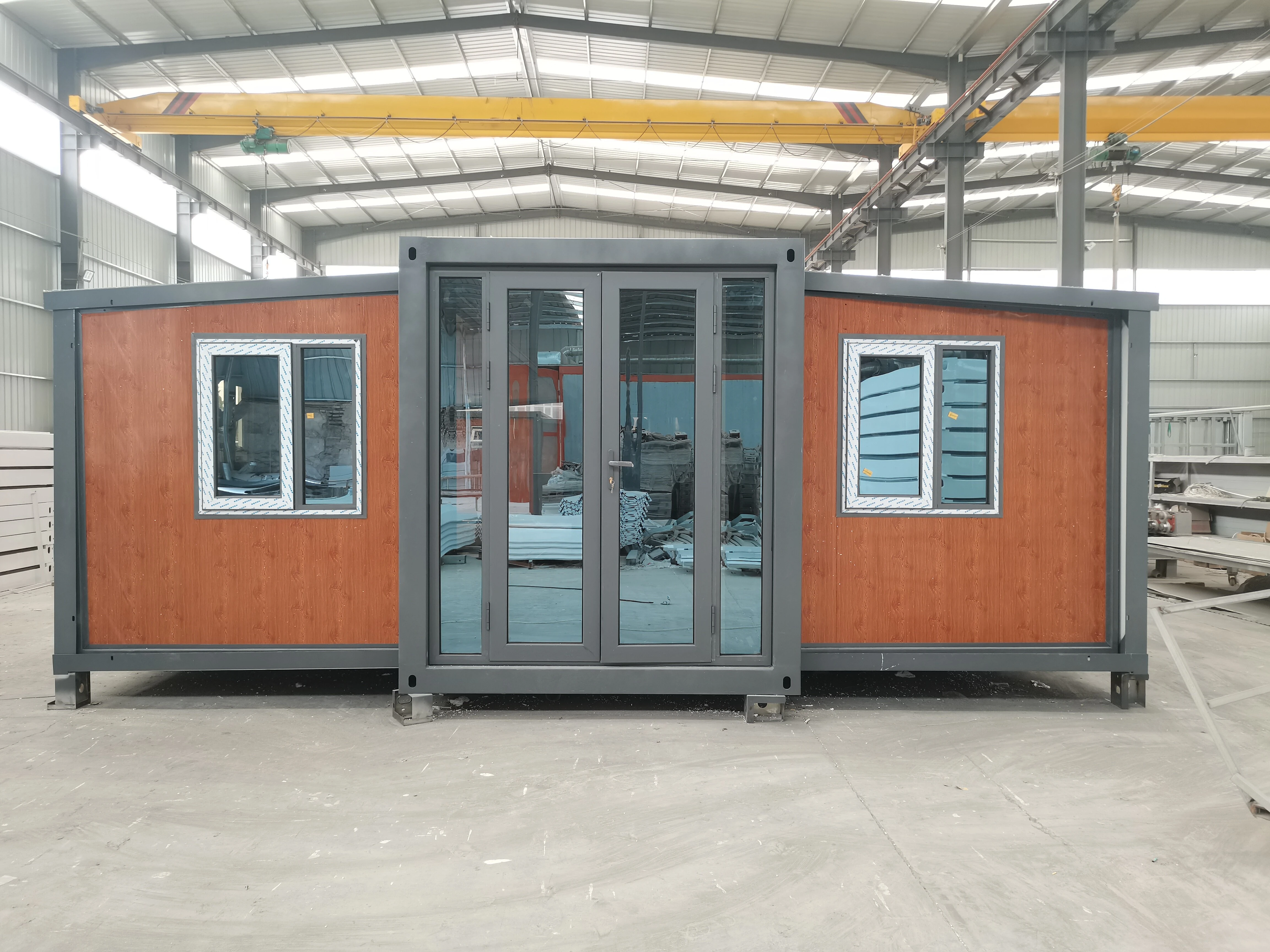 20 ft Dual-Wing Expandable & Foldable Container House