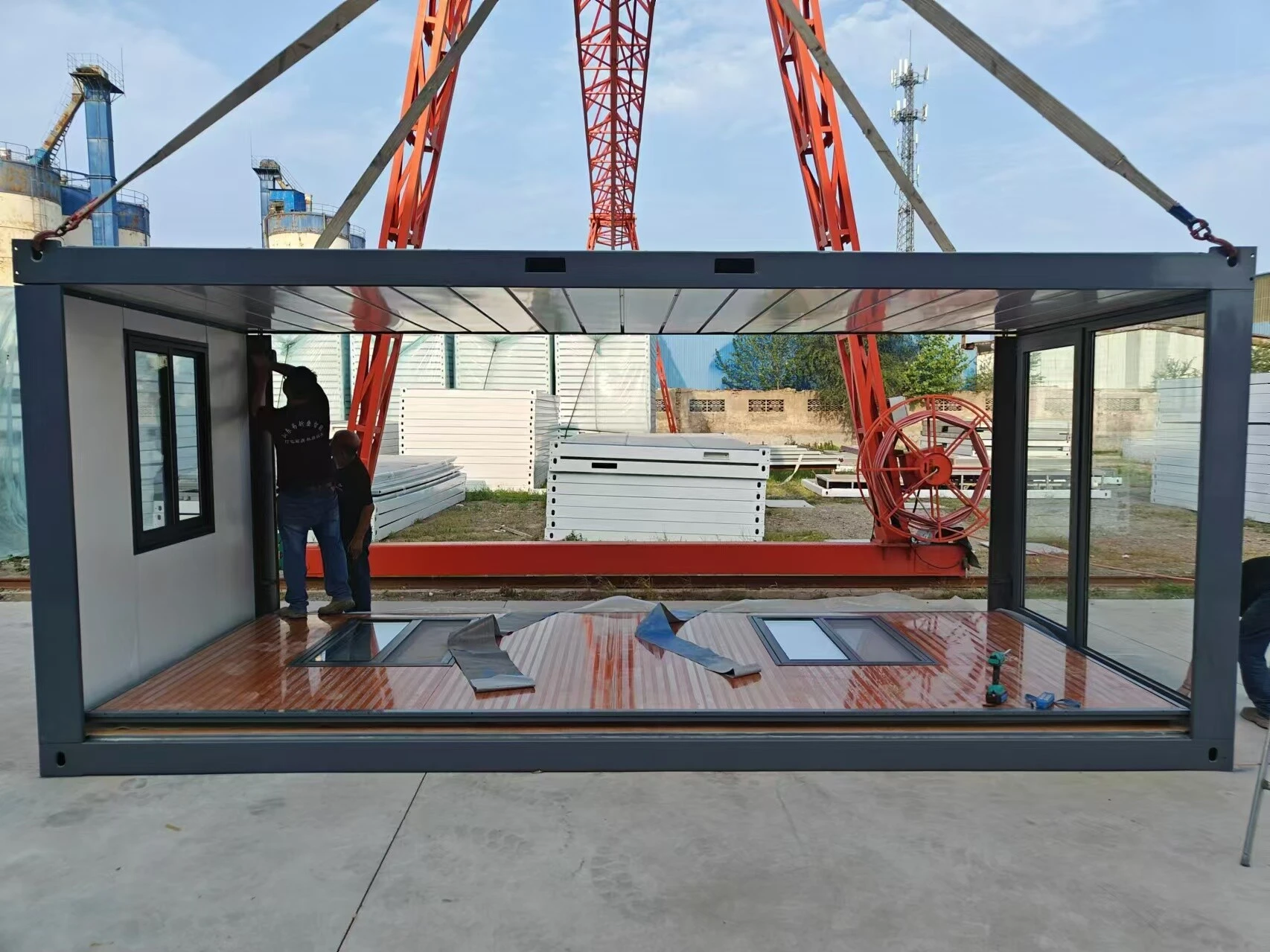 Foldable Flat-Pack Container House