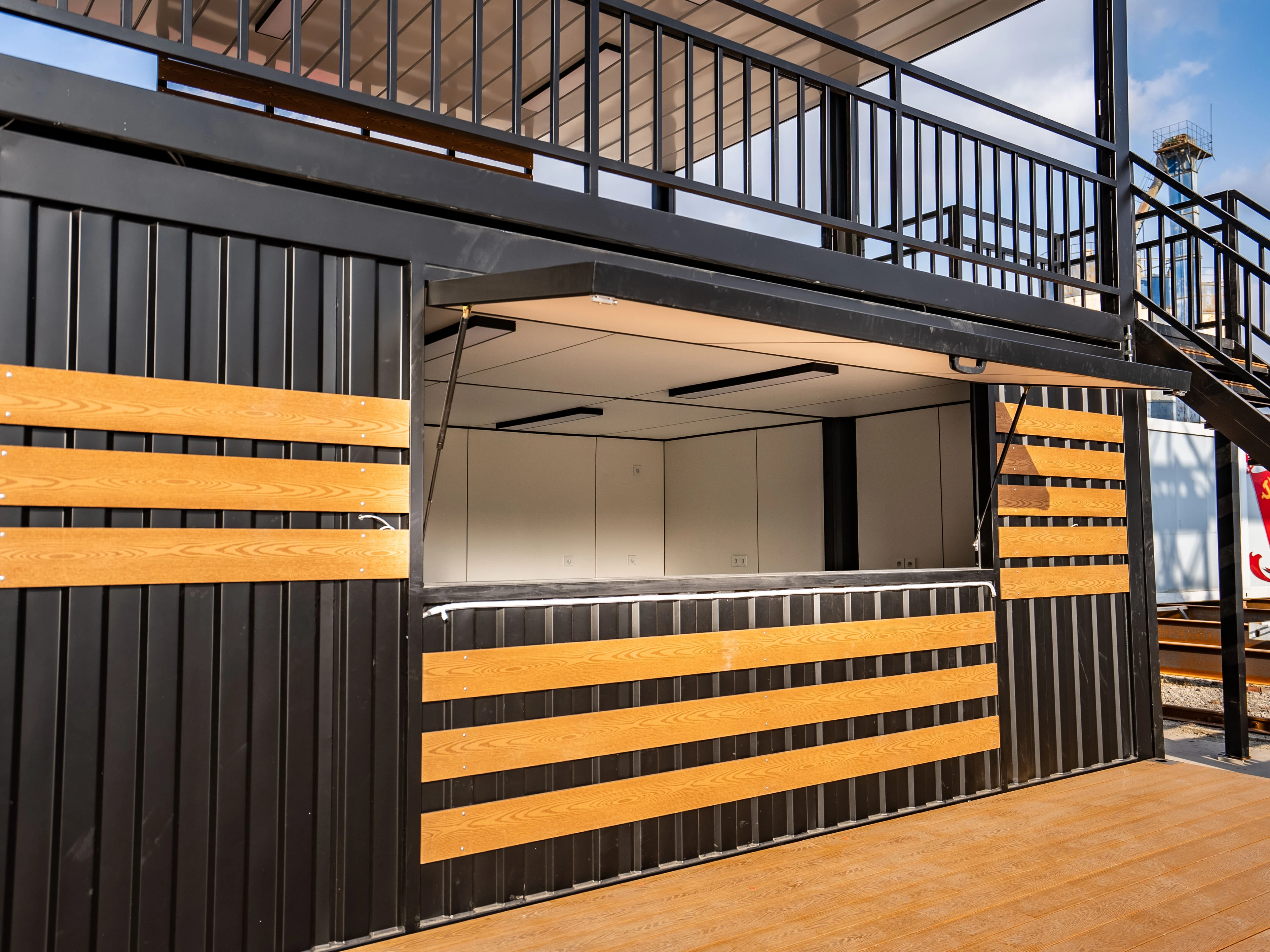 Modular Cafe Pods: Engineered Solutions for Coffee Businesses