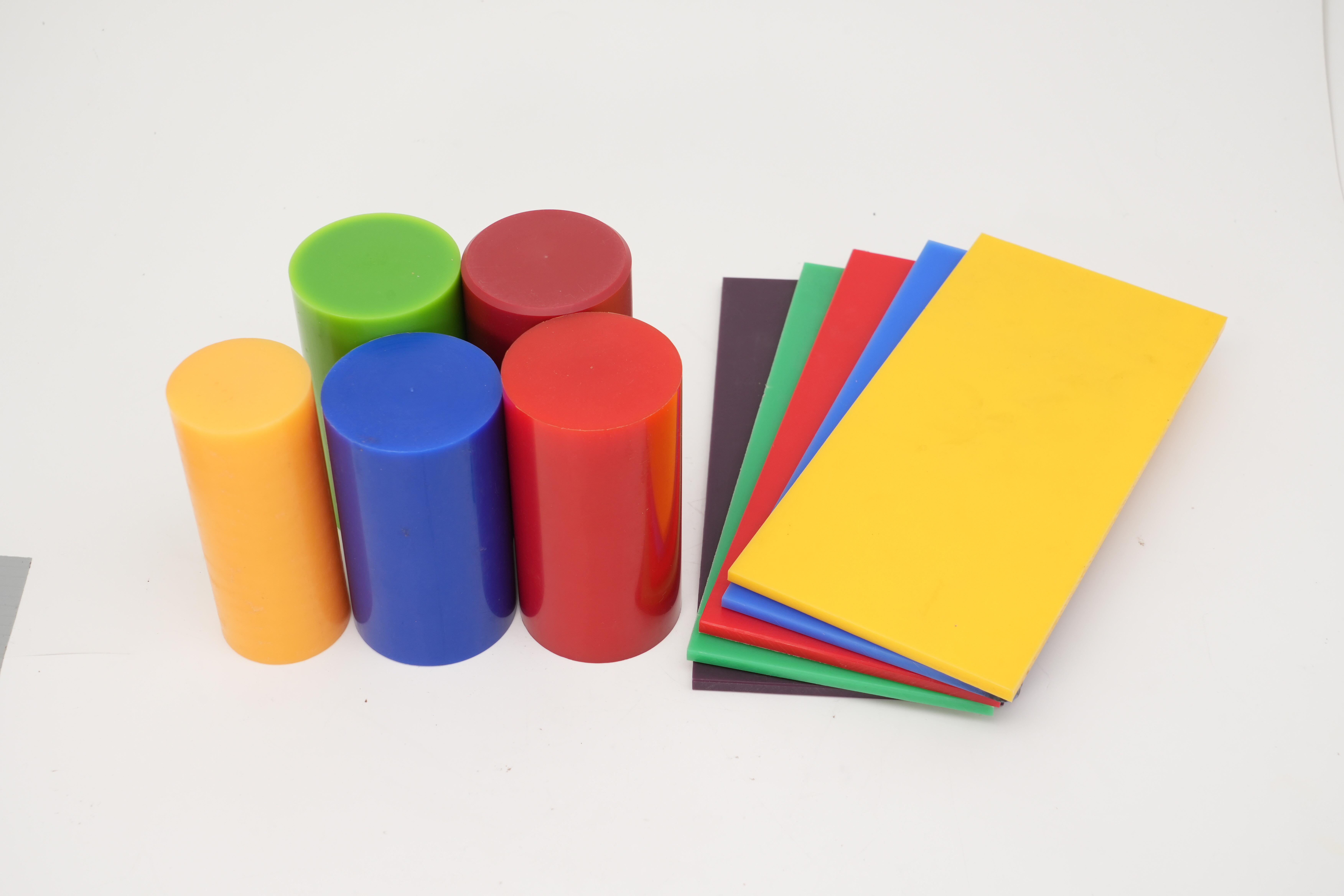 Heavyweight Performers: 7 Plastic Components with Superior Strength