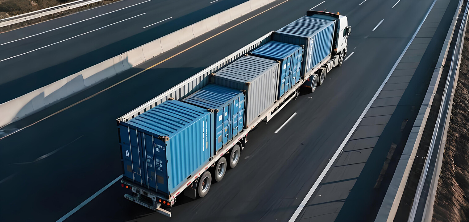 集装箱运输拖车