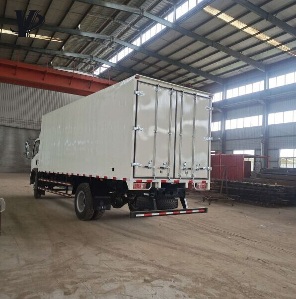 howo 2 ton box truck