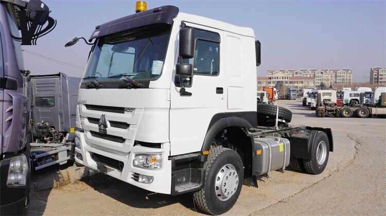 HOWO 371hp 4x2 Tractor Truck