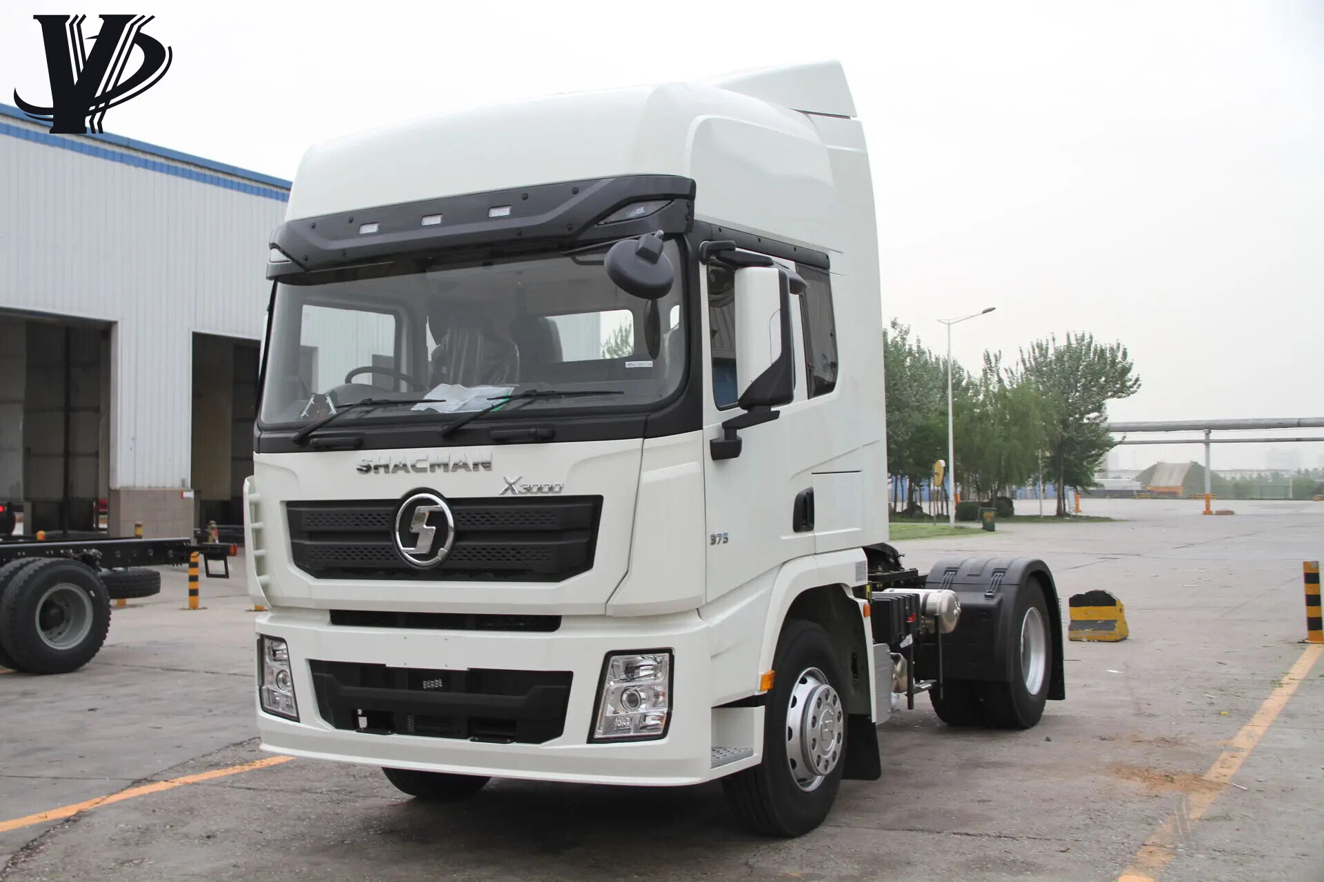 Shacman X3000 tractor truck 4X2