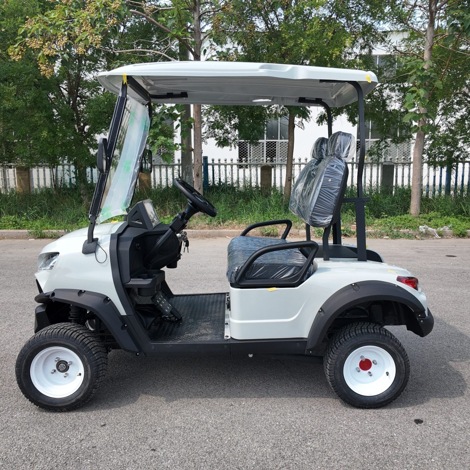 MDEV-GB2 Compact Electric Utility Vehicle