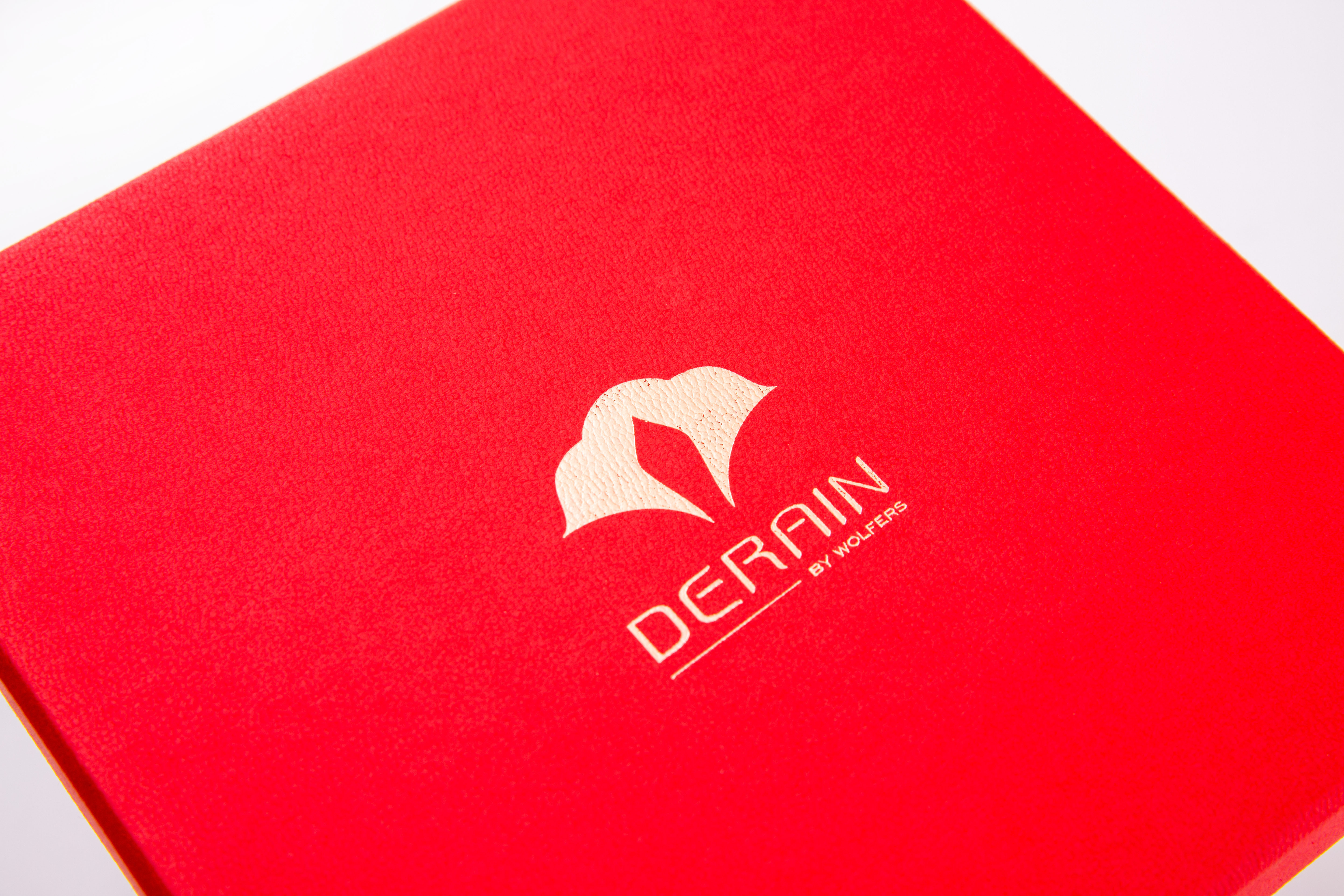 Lift-off Lid packaging