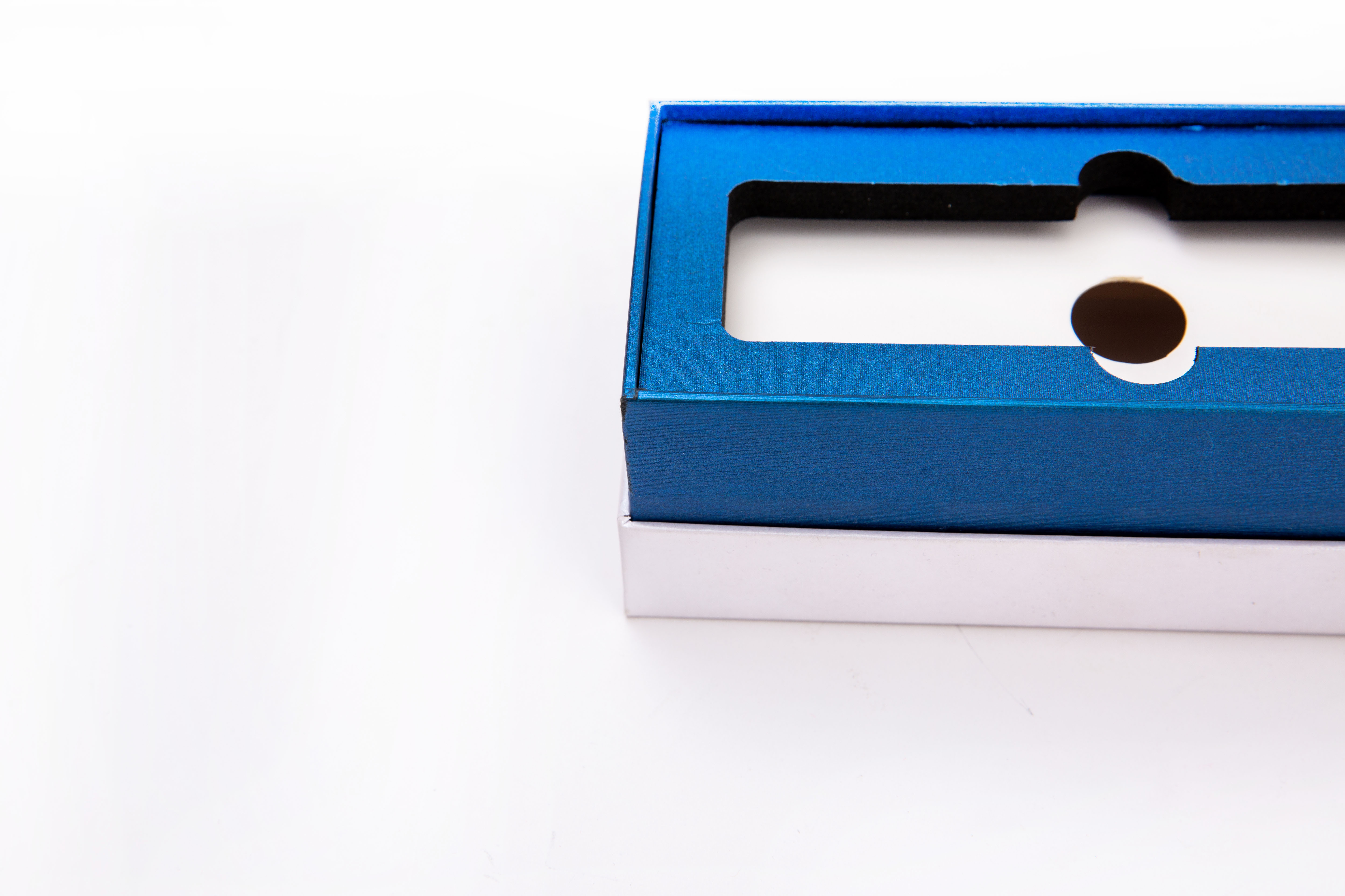 Lift-off Lid packaging