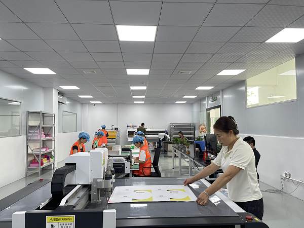 O1CN01UaqlyL1sVAe1HSILQ_!!2217045105771-0-cbucrm.jpg_Q75