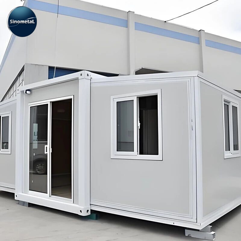 Double Wing Extension Room