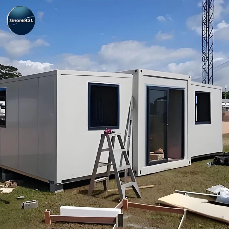 Double Wing Extension Room