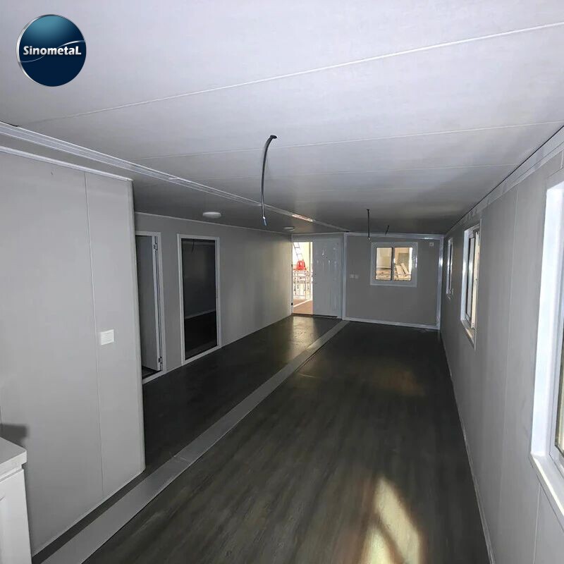 Double Wing Extension Room