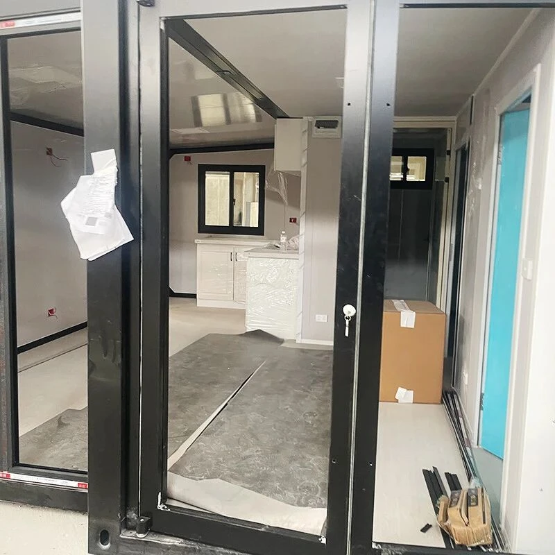 Double Wing Extension Room