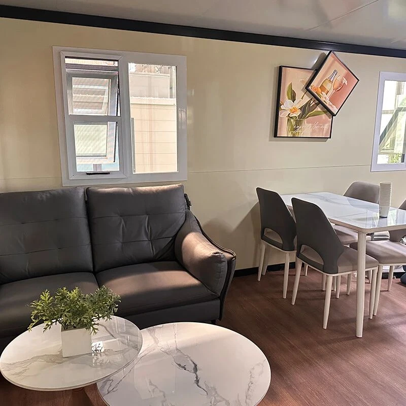 Double Wing Extension Room