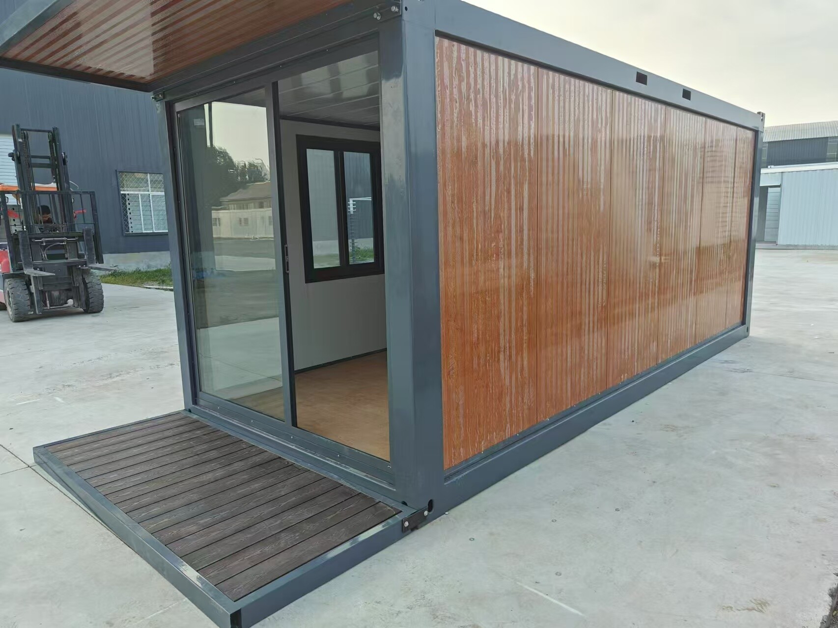 Foldable Flat-Pack Coutainer House