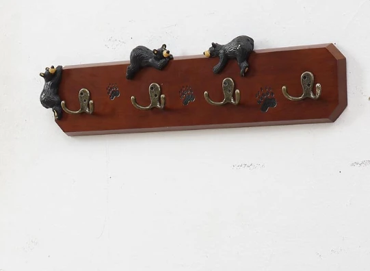 CYW25006 Bears Track Wall Rack