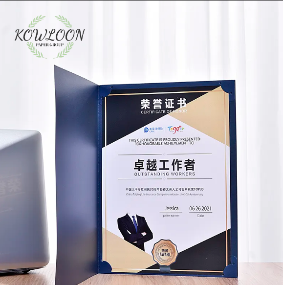 Free design and custom A4 hardcover folder art paper gold plated cover certificate display folder.