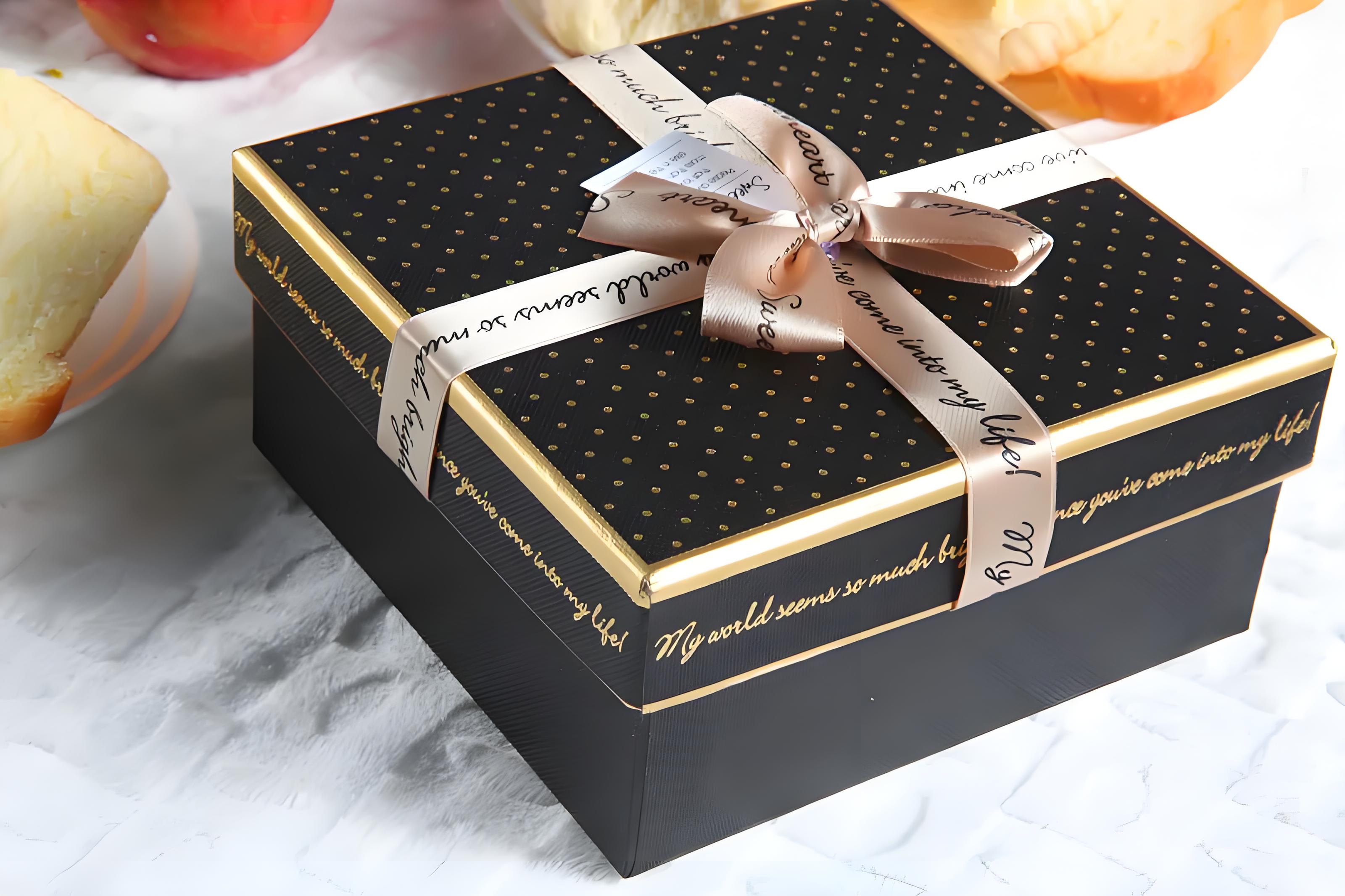 Luxury packaging