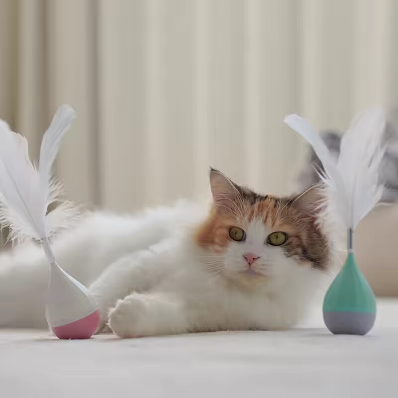 Wholesale Interactive Tumbler Design Cat Feather Toy