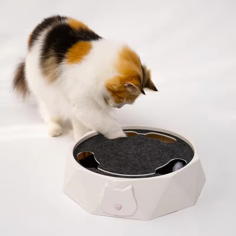 Manufacturer Wholesale Electric Smart Cat Round Toy with Mouse
