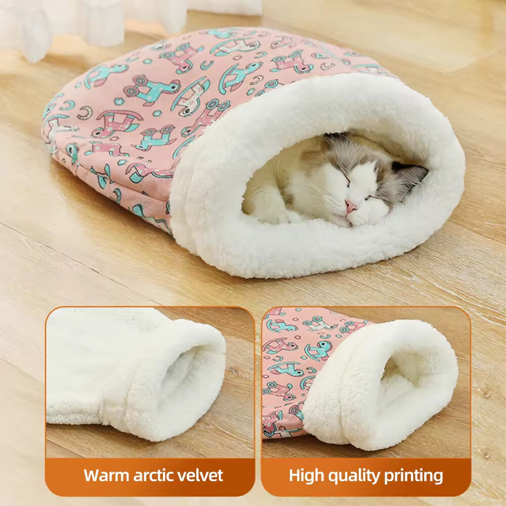 Semi-Closed Warm Short Plush Cat Sleeping Bag