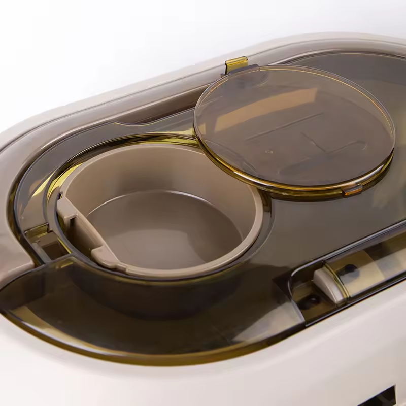 Plastic Portable Pet AirBox