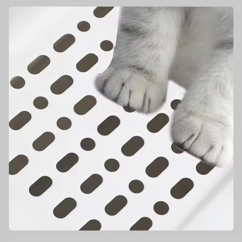 PP Cat Litter Box Front Entry with Lid 