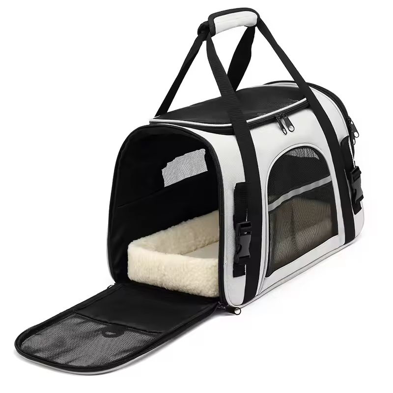 Durable Oxford Breathable Pet Travel Bag