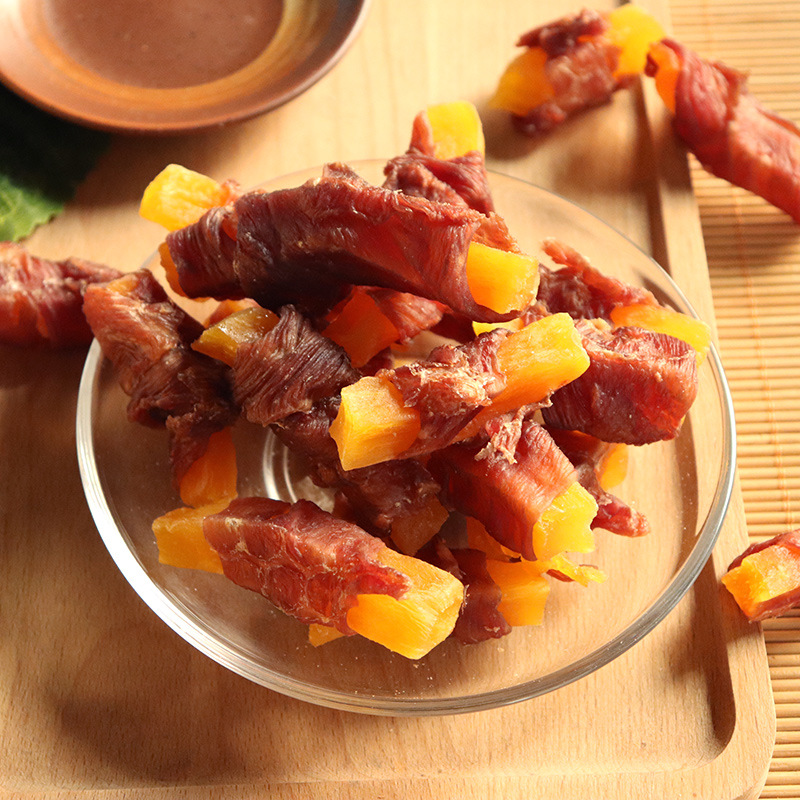 Duck meat wrapped in french fries