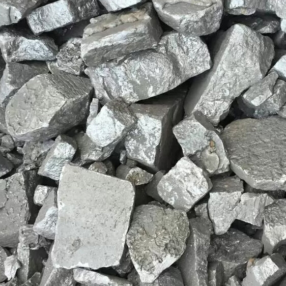 What is silicon carbide and what is its function?