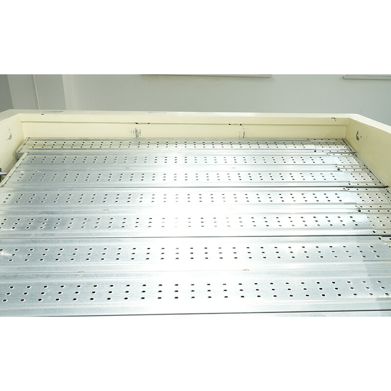 Elevator shaft protection platform