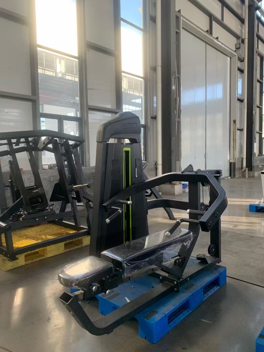 SQ-2008 Incline shouler press