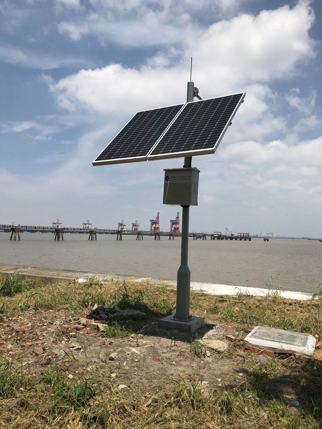 The main factors affecting the power generation of solar photovoltaic systems