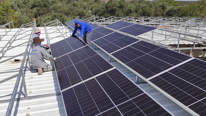Palestinian industrial and commercial roof project
