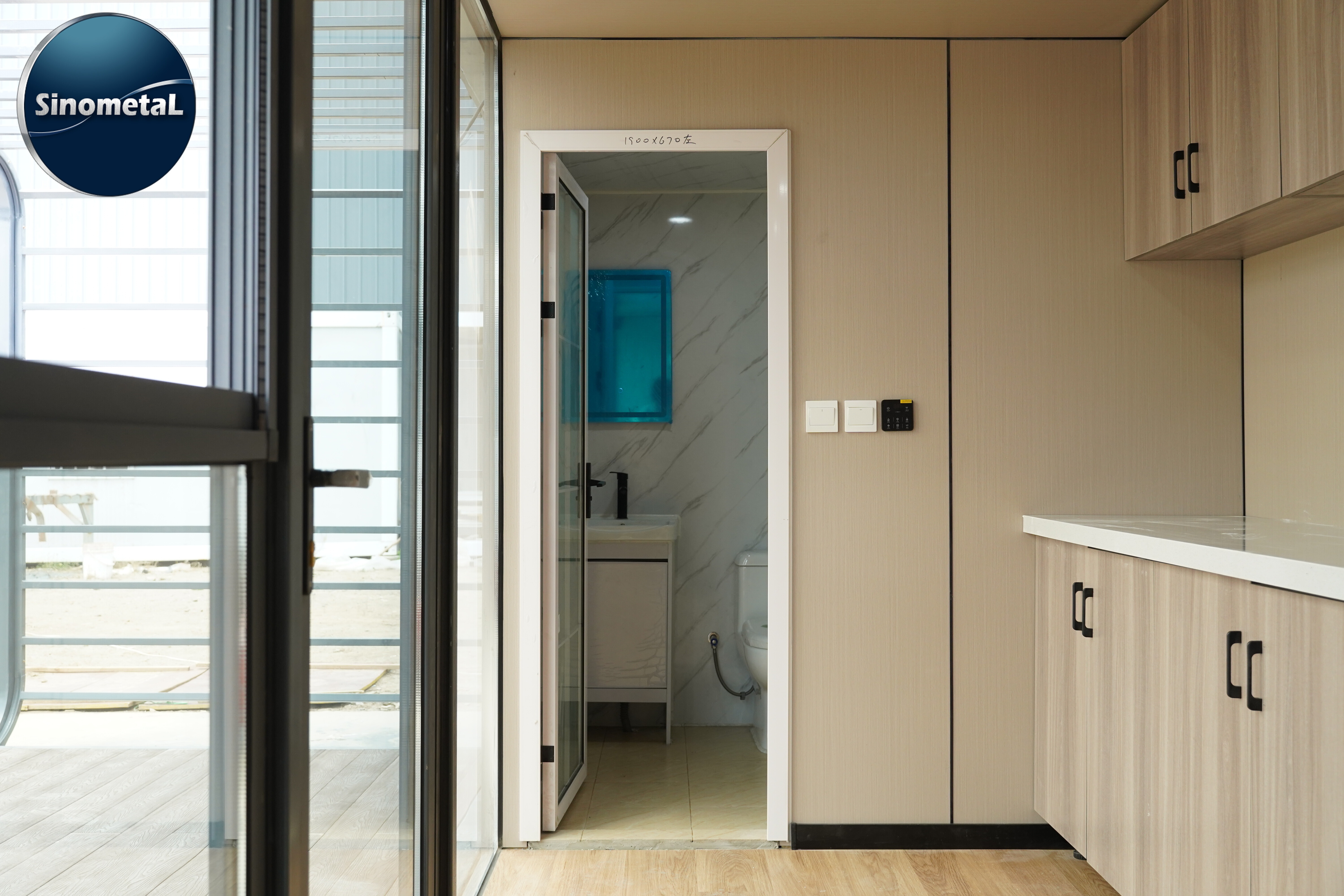 Nhà container Apple Cabin dài 8.5 mét