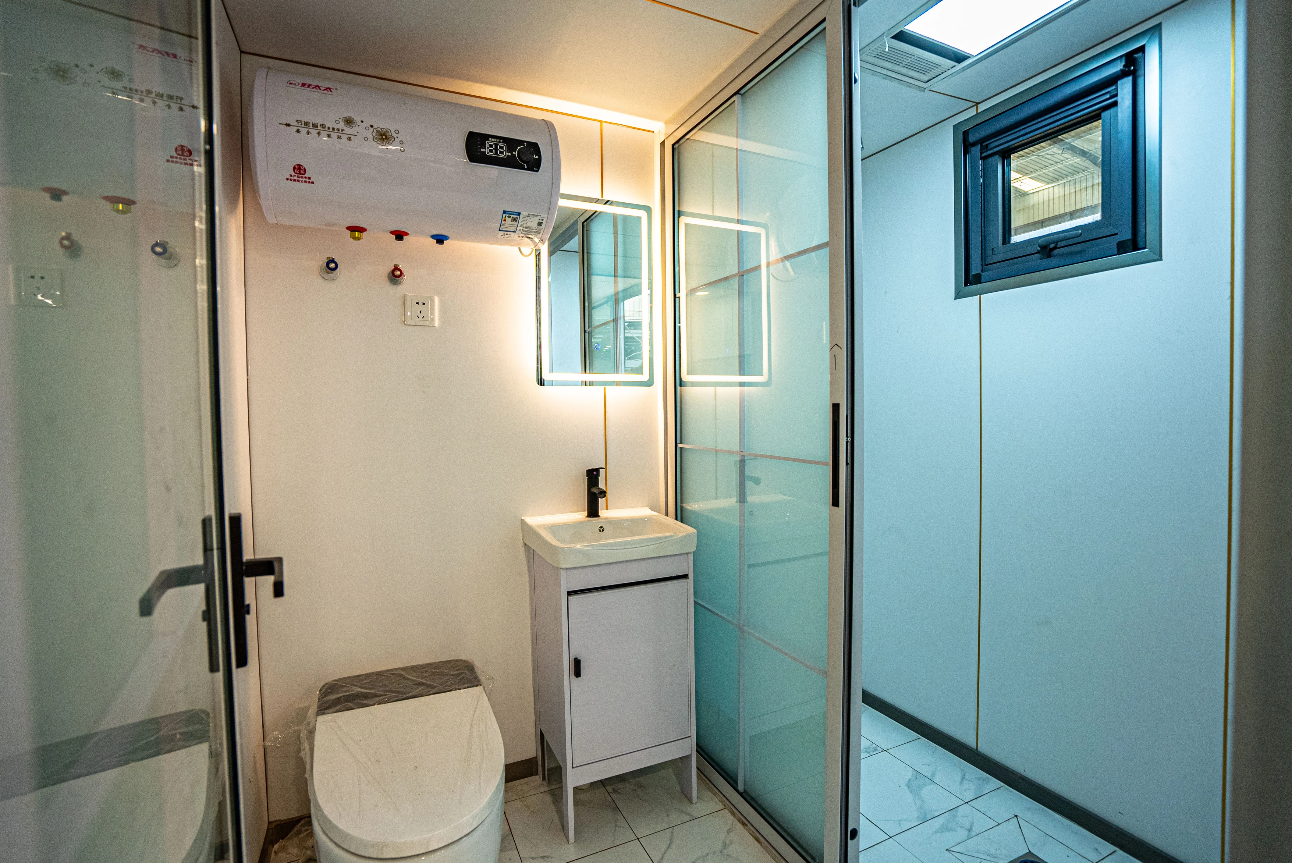 Chiều dài 5,8 mét của cabin Apple